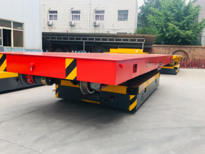 包頭市30噸蓄電池電動(dòng)搬運(yùn)車(chē)
